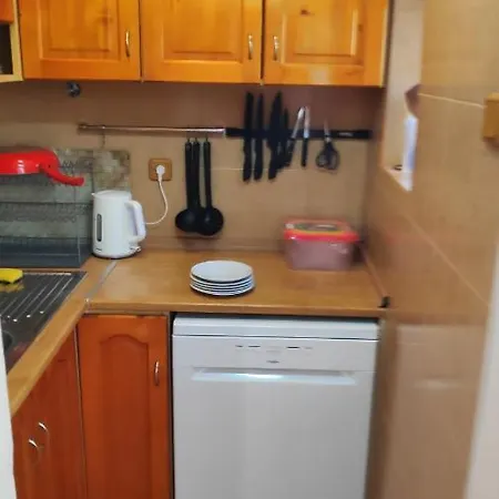 Apartman Unique Location With Parking