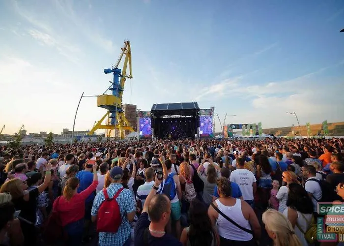 Unique Location With Parking Apartment Burgas City