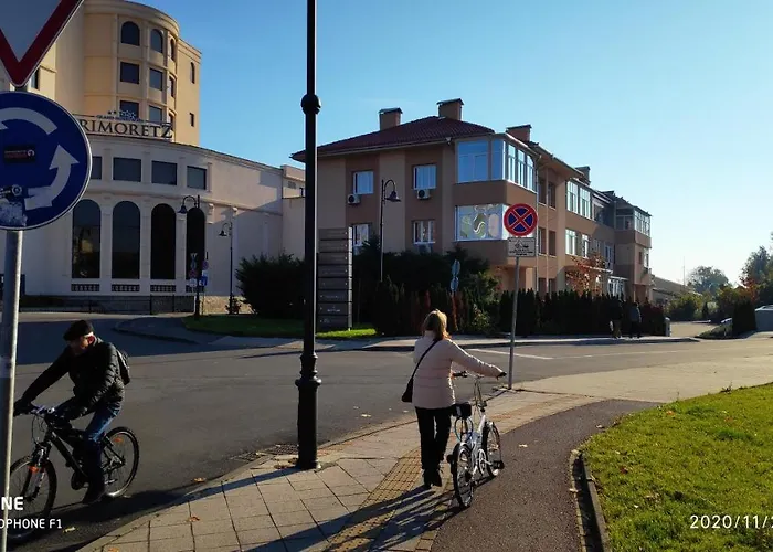 Unique Location With Parking Διαμέρισμα Μπουργκάς
